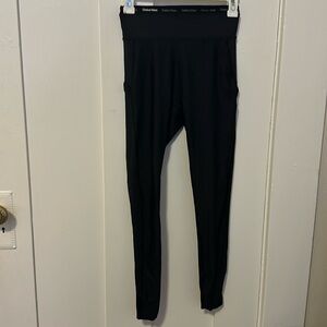 Outdoor voices size small tech sweat thrive legging